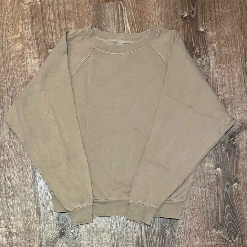 gap relaxed crewneck
